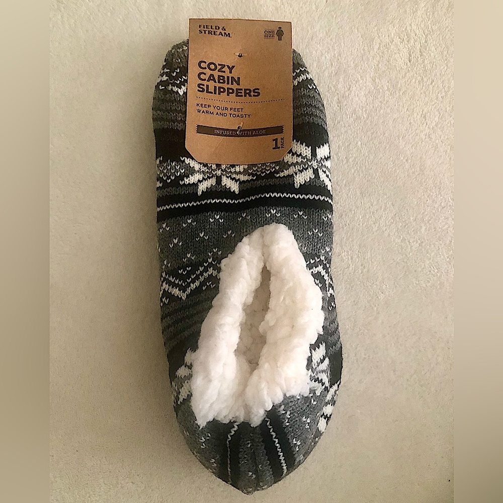 Field and Stream Cozy Cabin Slippers